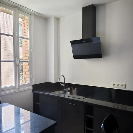 16 New Charming Eiffel Tower Studio Apartamento